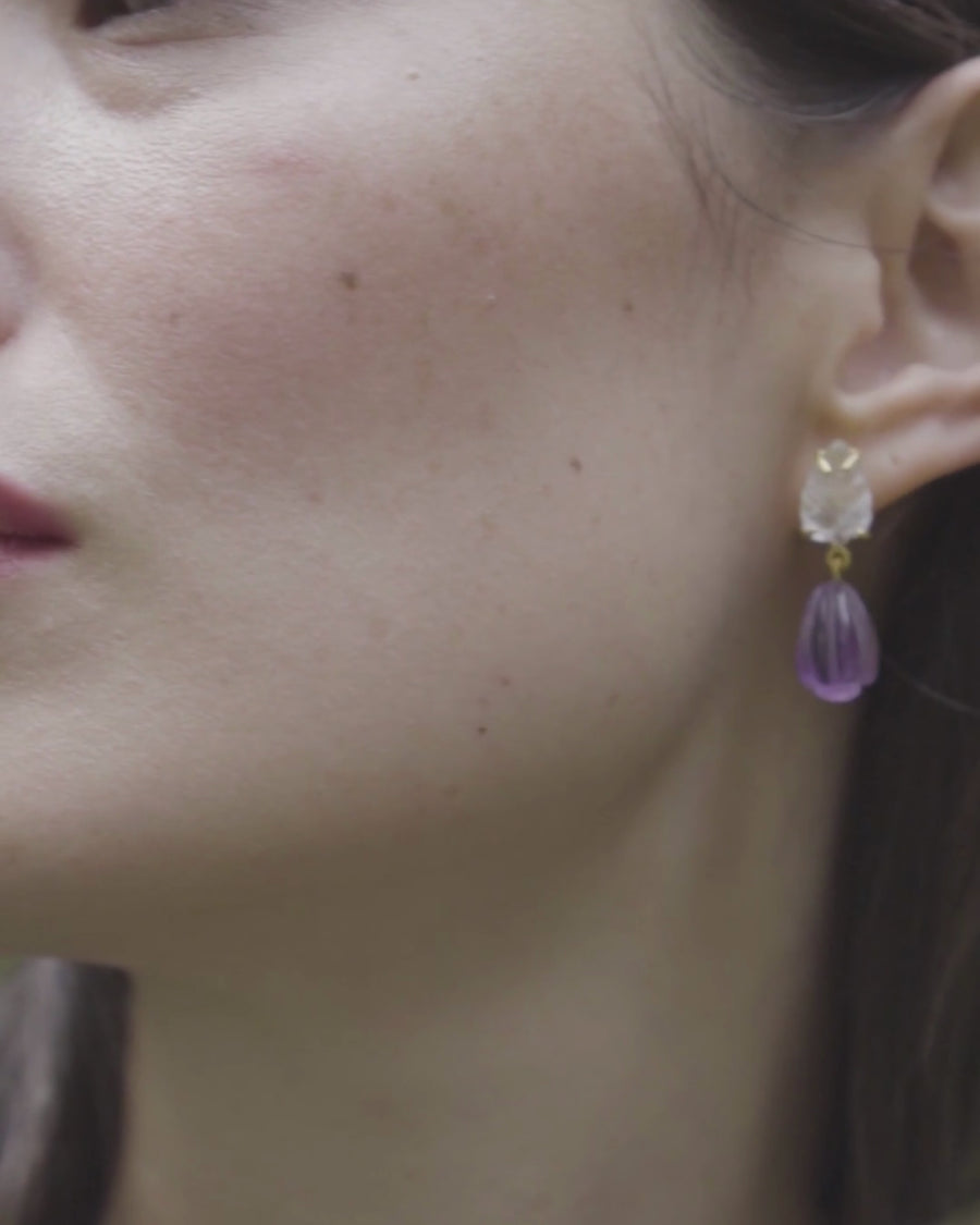 Carmen earrings in carved aquamarine and amethyst