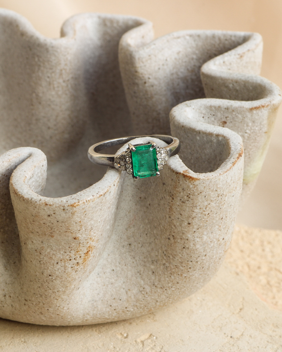 Emerald and diamond deco ring
