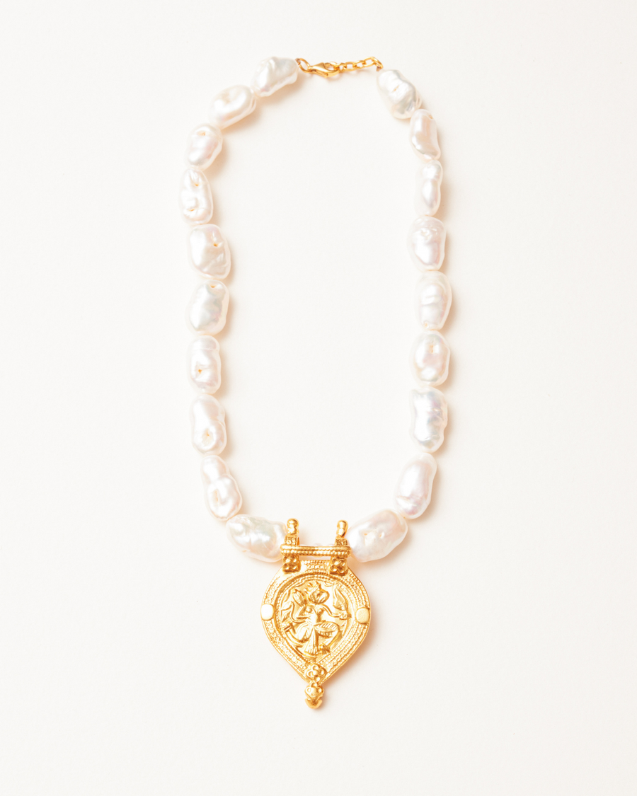Antique warrior baroque pearl necklace