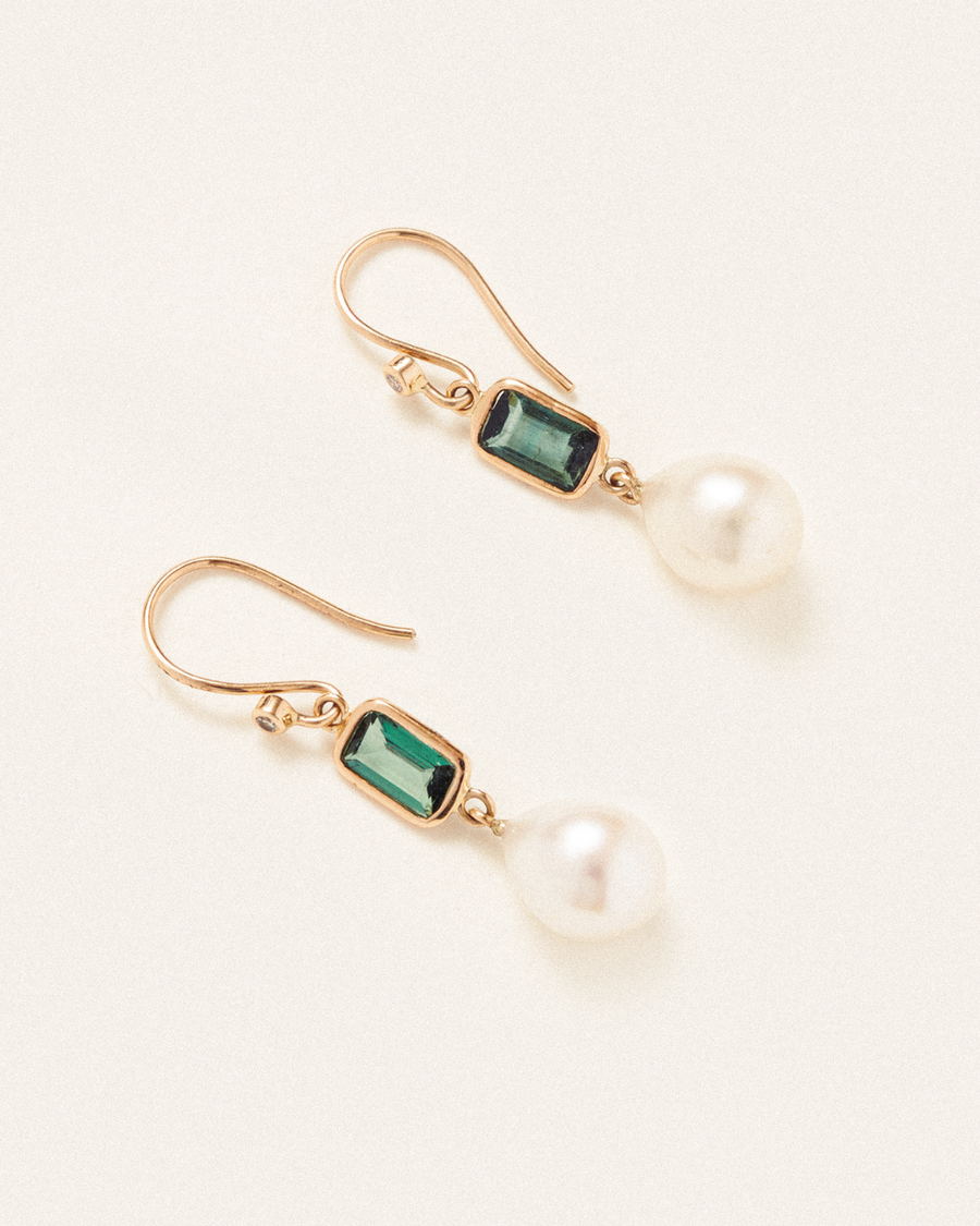 Francine earrings with diamond, green tourmaline & pearl - 18 carat solid gold