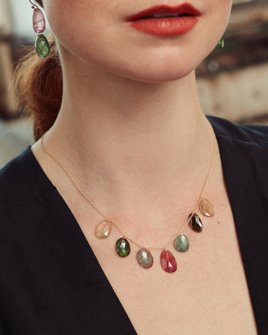 Stunning solid gold and tourmaline necklace