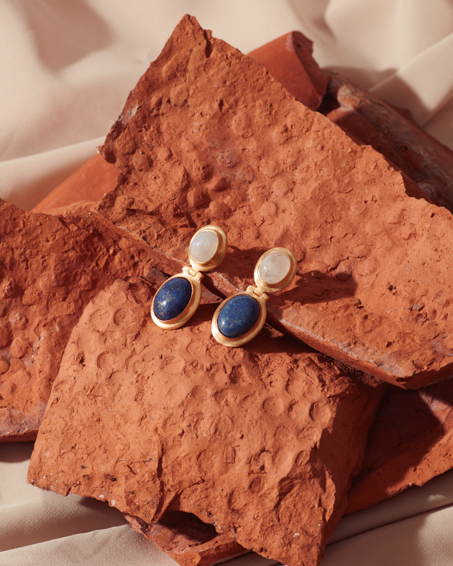 Stella earrings with lapis and moonstone
