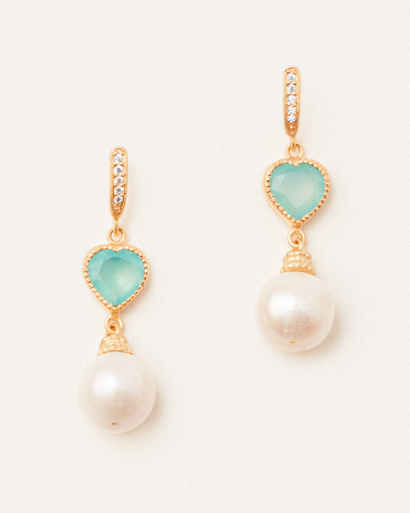 Skye earrings with chalcedony and pearl