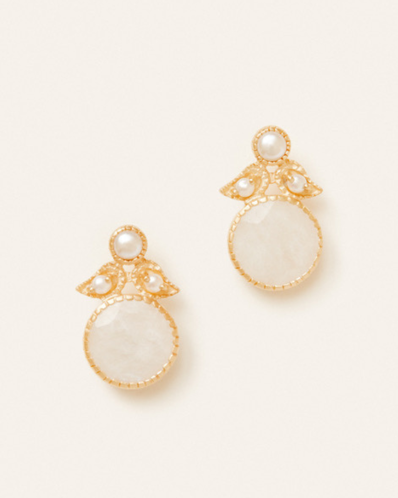 Somerset earrings with moonstone and pearl