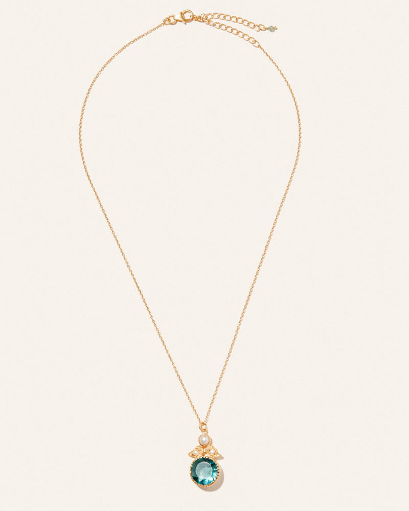 Somerset pendant in apatite and pearl - pre-order