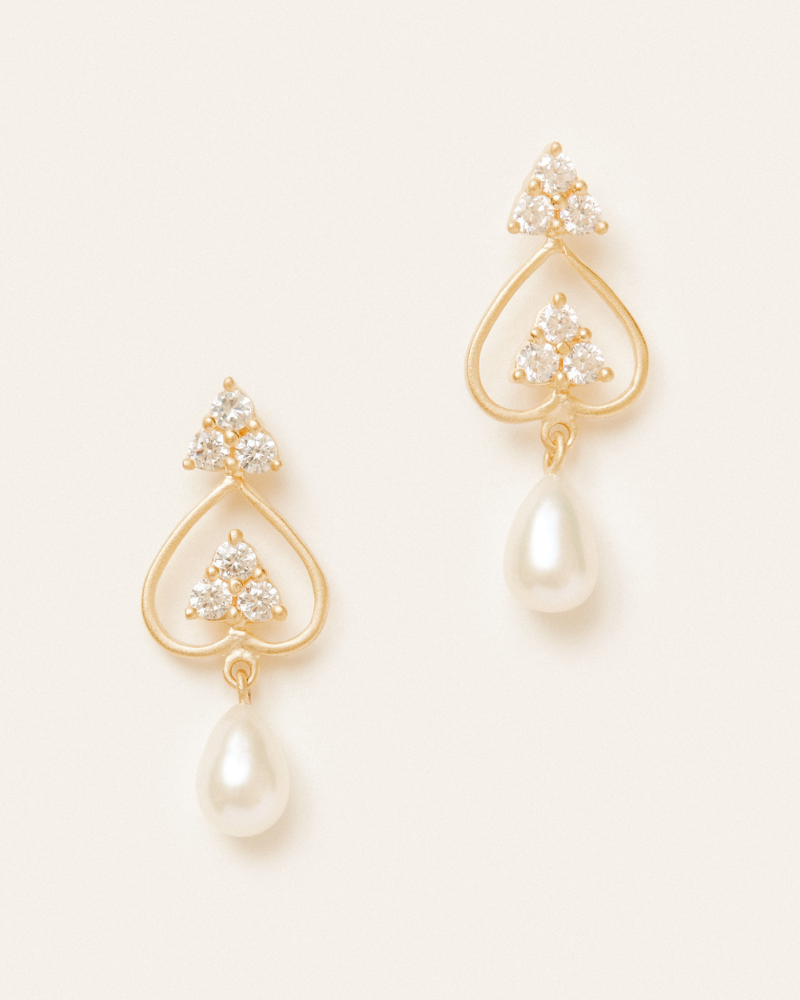 Angelica earrings with pearl