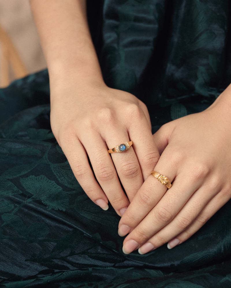 Zena cocktail ring with labradorite - gold vermeil