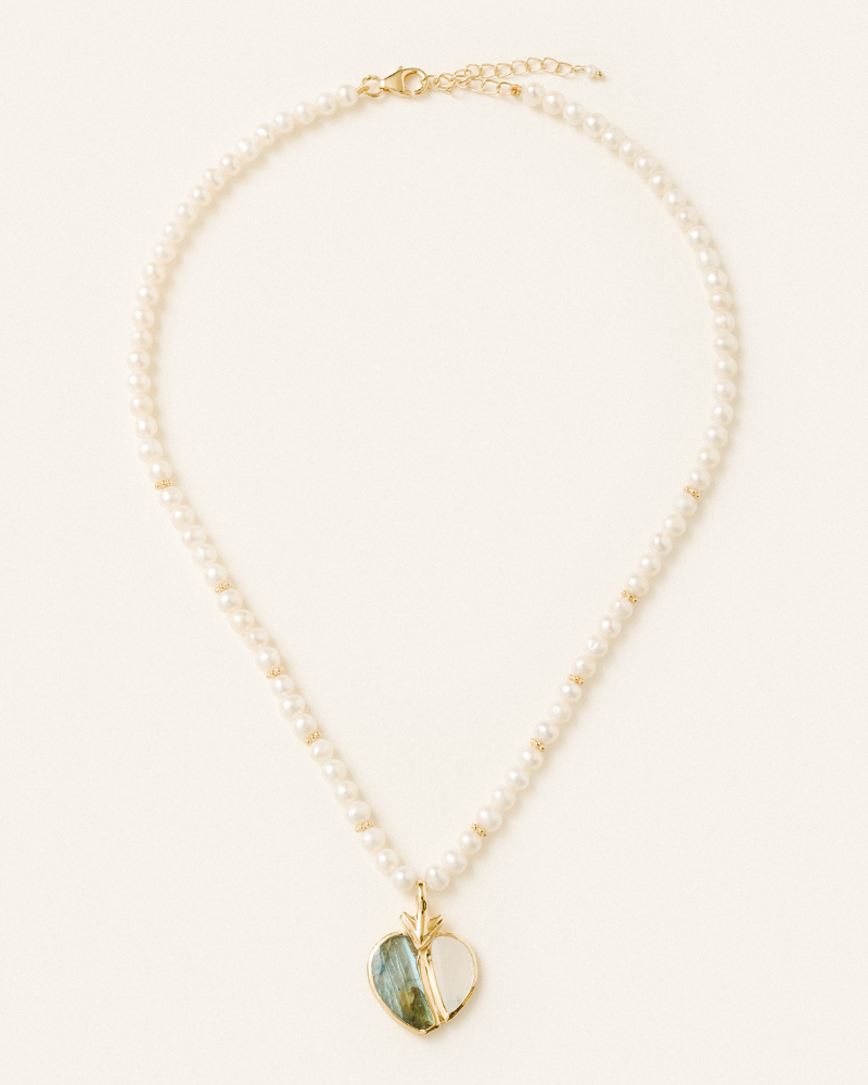 Lola necklace labradorite moonstone pearl