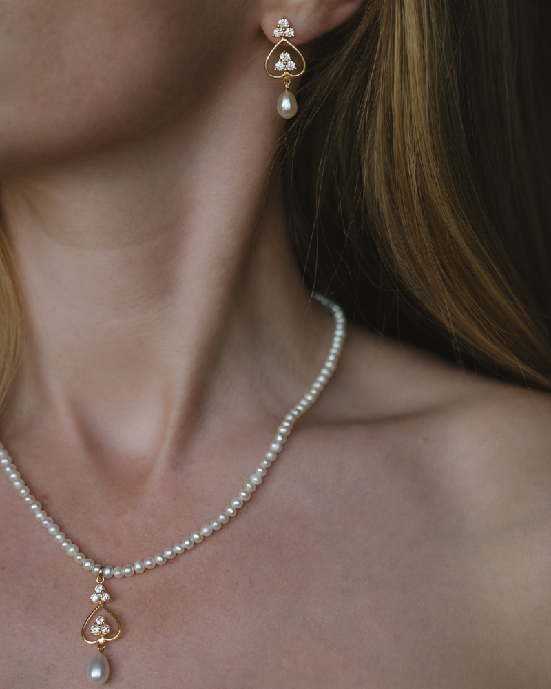 Angelica earrings with pearl