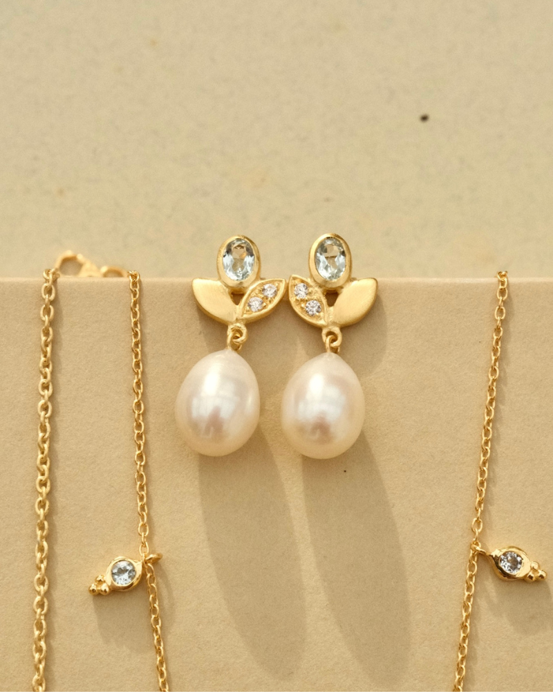 Dahlia earrings with blue topaz and pearl