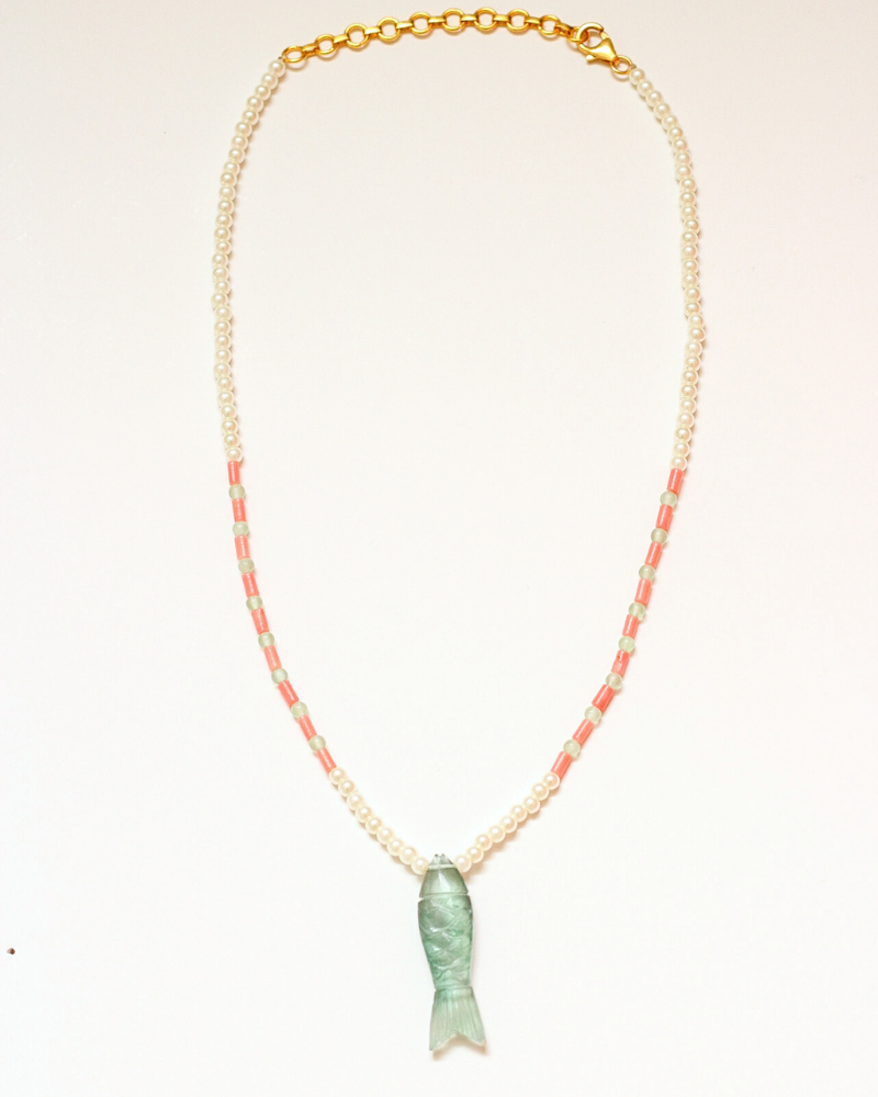 La pesca necklace with carved flurorite, aventurine and pearl