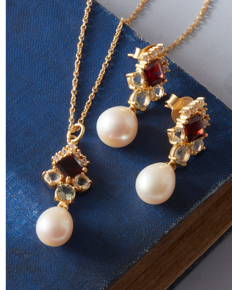 Clara earrings with garnet, green amethyst and pearl