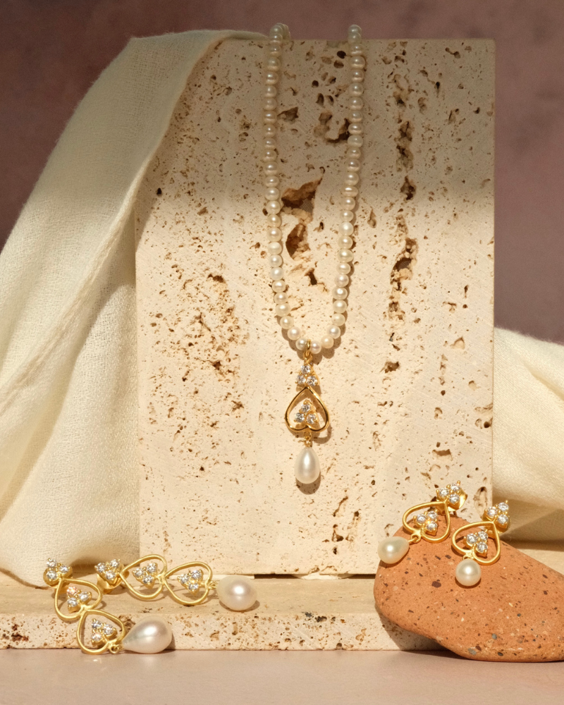 Angelica earrings with pearl