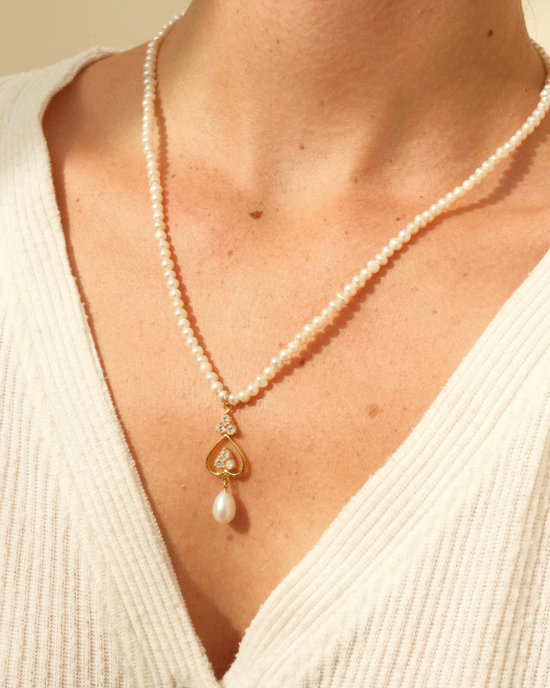 Angelica necklace in crystal and pearl