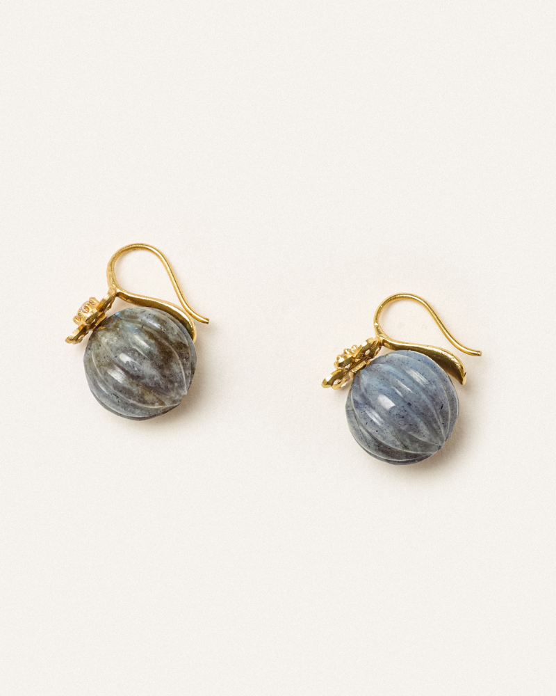 Julet earrings in labradorite and crystal