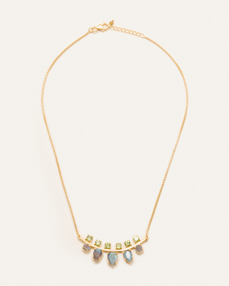Maven necklace peridot labradorite