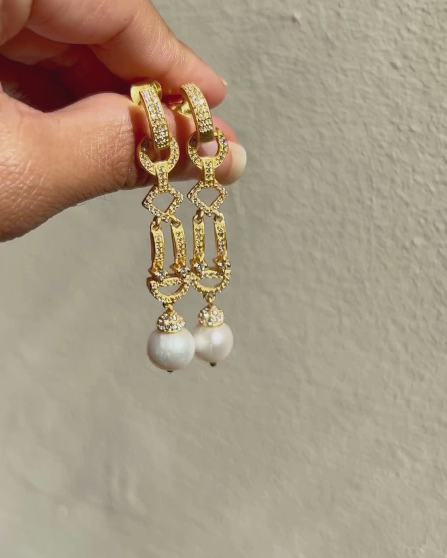 Lana earrings with pearl and crystals