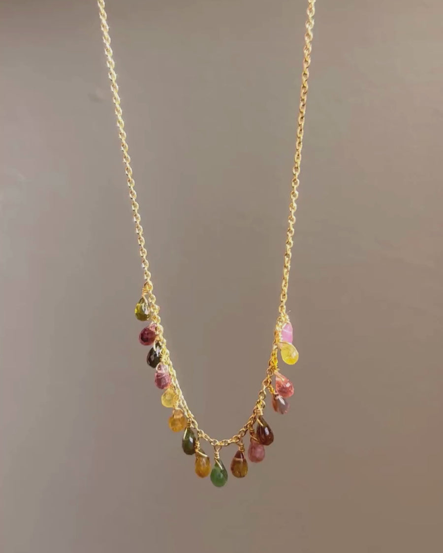 Bay necklace with tourmaline