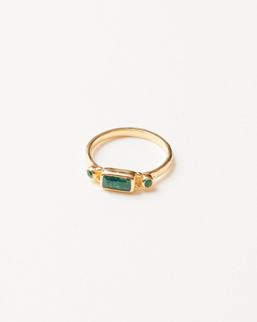 Gold vermeil green onyx and emerald corundum deco ring