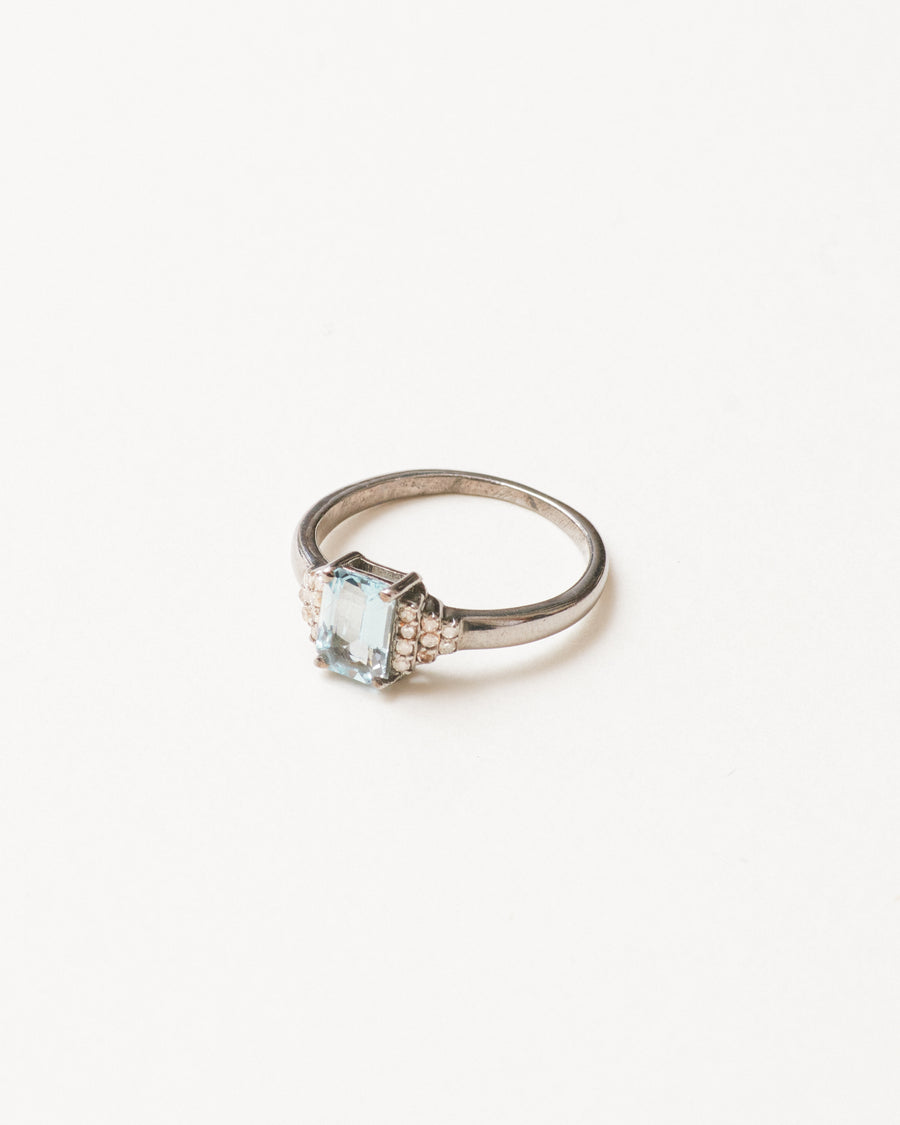 Aquamarine and diamond deco ring