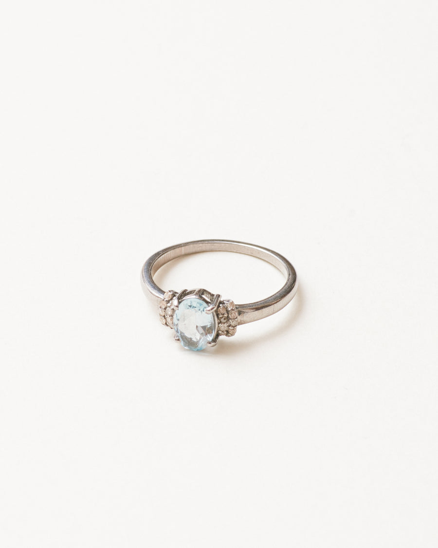 Ava ring with aquamarine and diamonds