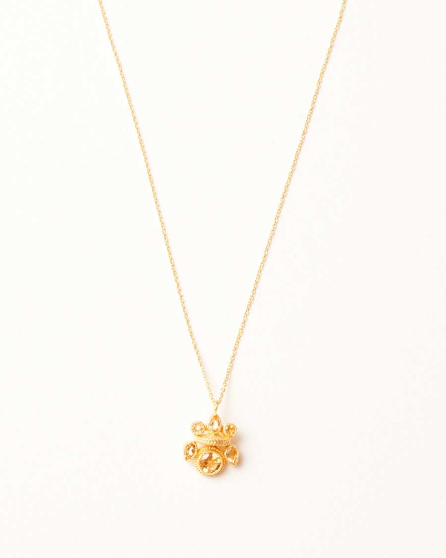 Intricate heritage necklace with citrine