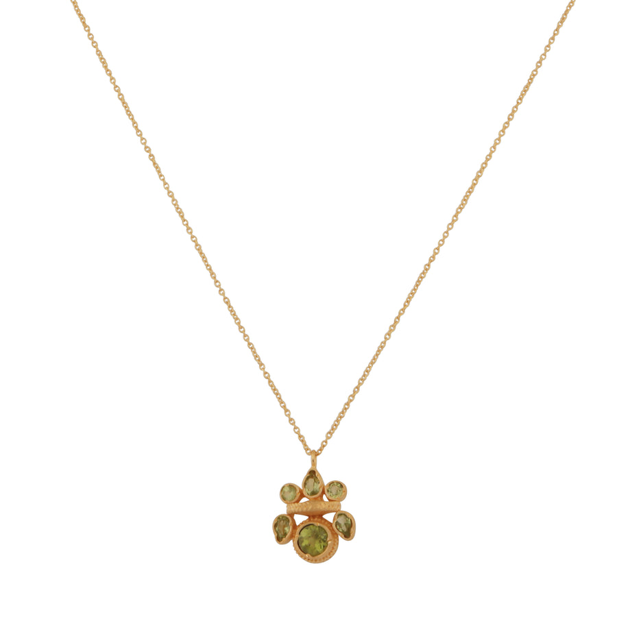 Intricate heritage necklace with peridot