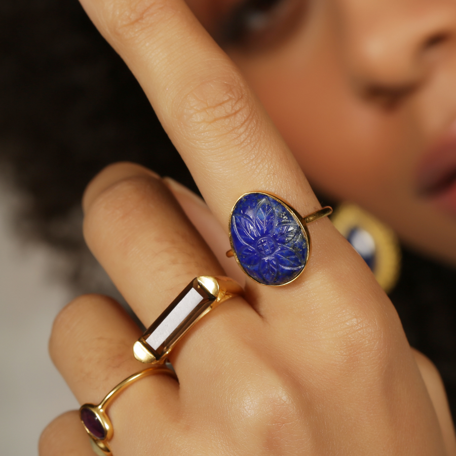 Carved flower cocktail ring in lapis - gold vermeil