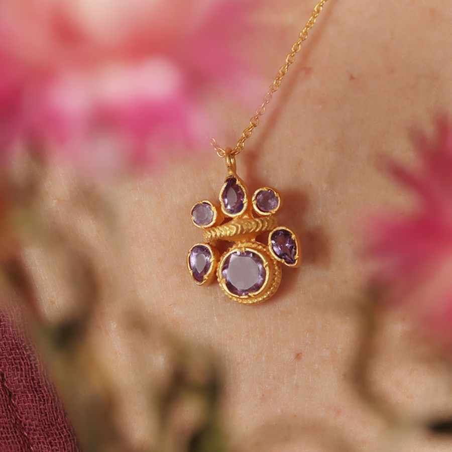 Intricate heritage necklace with amethyst