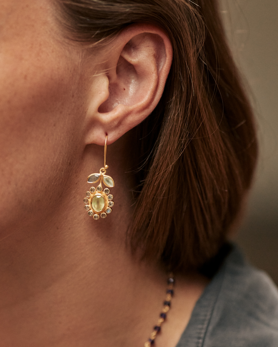 Jackie earrings with labradorite and prehnite
